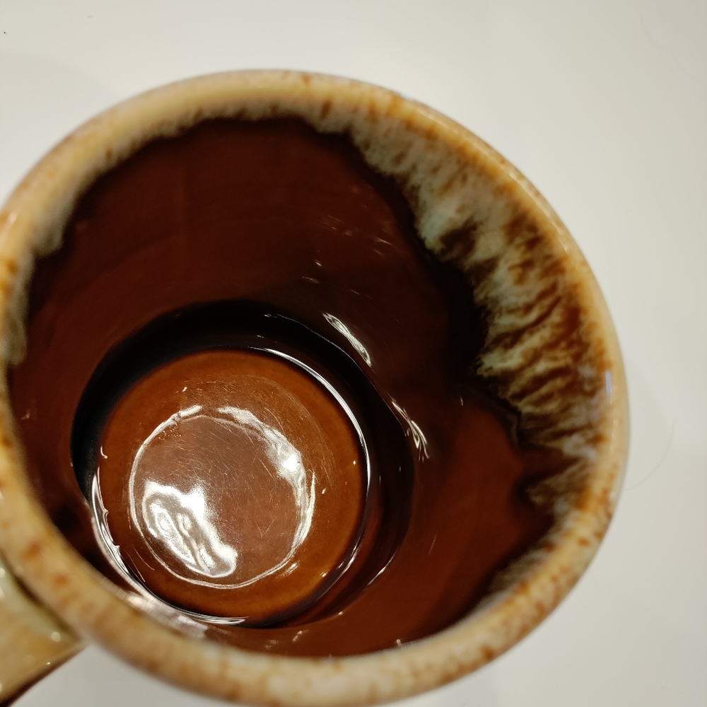 Pair of beautifully glazed ceramic coffee mugs - Picture 6 of 6